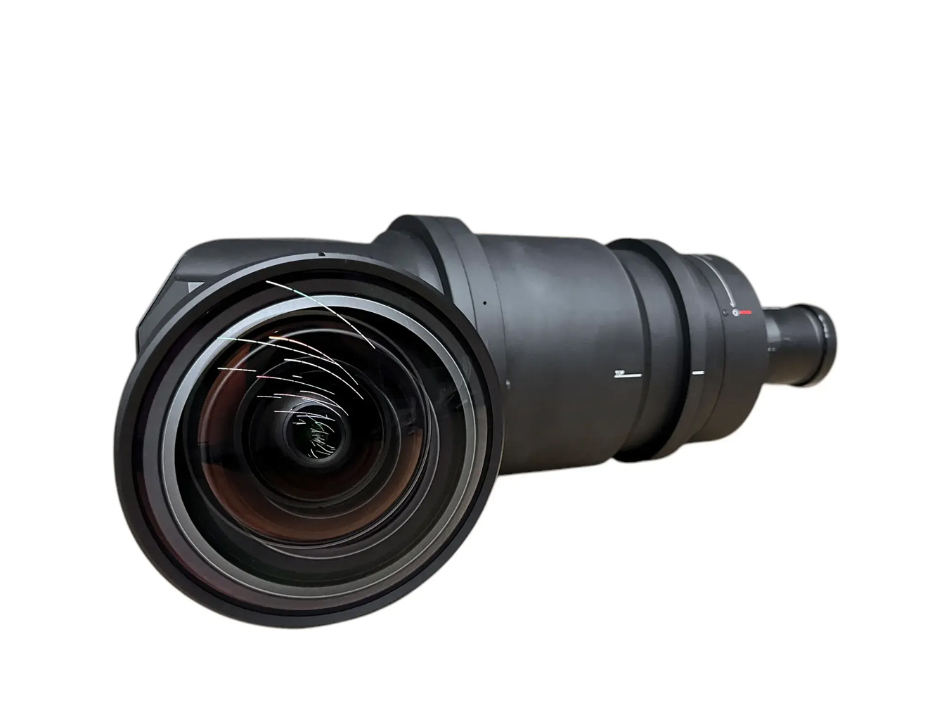 Ультракороткофокусный объектив Barco ILD 0.37:1 lens with support